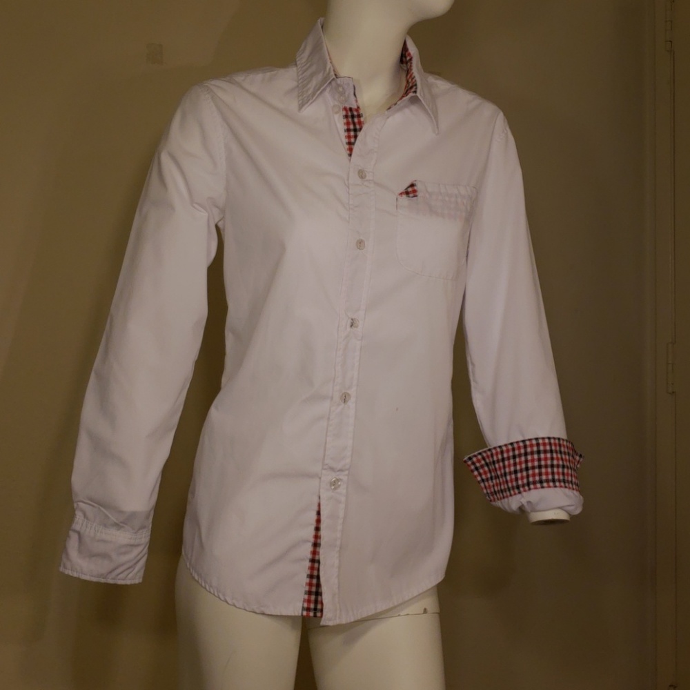 Plaid accented dress shirt